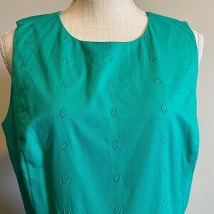 Vineyard Vines sleeveless dress size 8 lined green has pockets